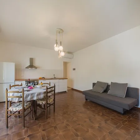 Stipeto By Interhome *